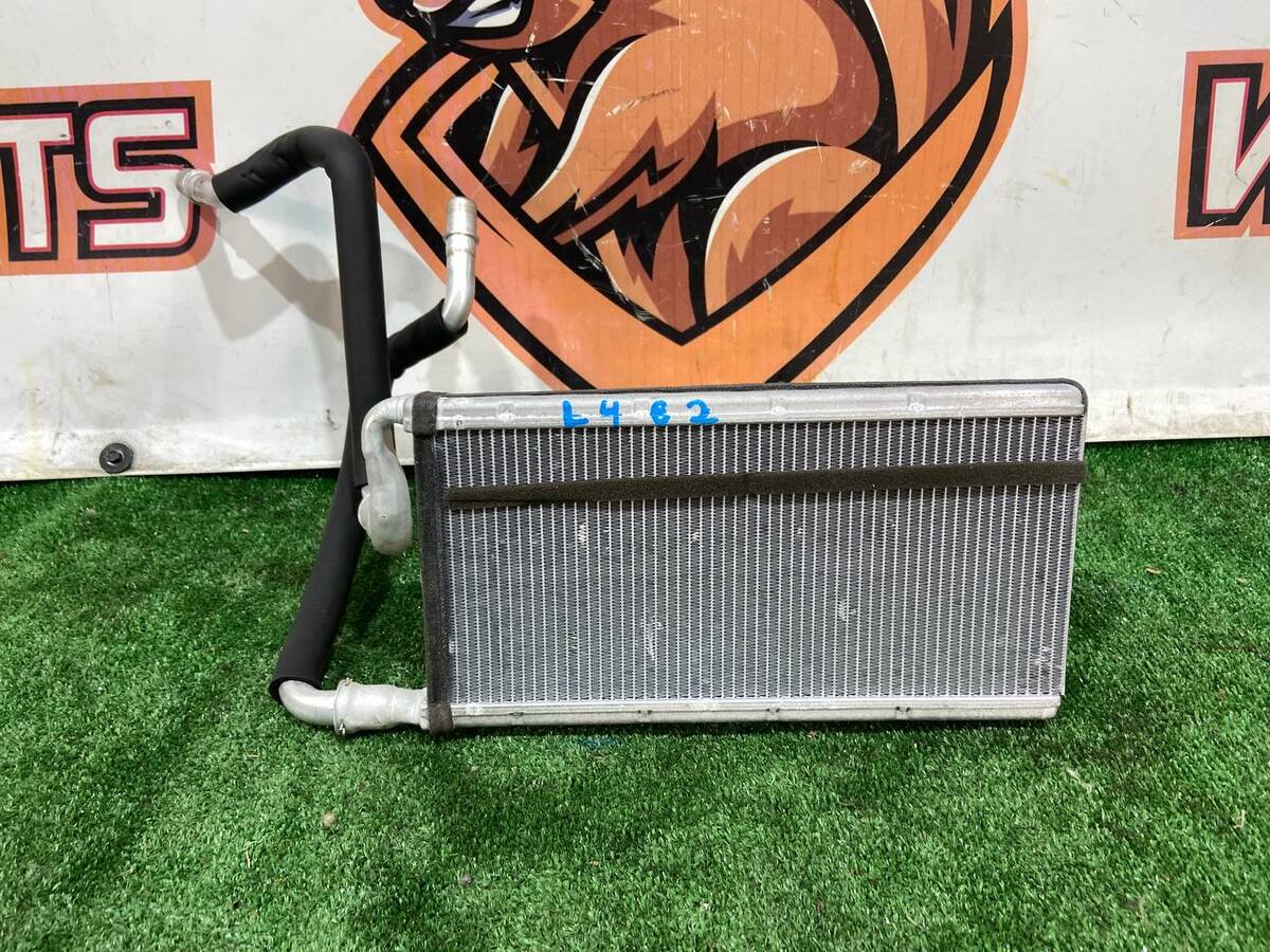 LR131069 Heater radiator Land Rover Discovery 5 L462 (2017-) used